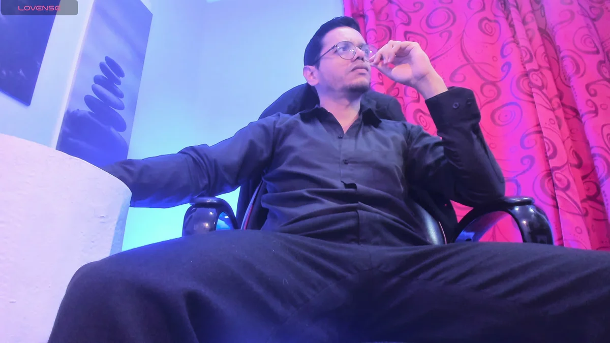 Nero_62 immagine di tendenza 6943