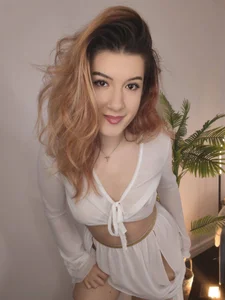 Evaly__ sexy Pic
