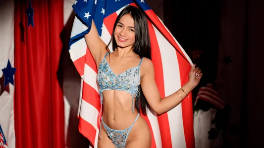 Vivi_prinncess Let's Celebrate Independence ♥ Bilde