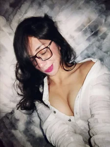 MissAfroditha Ready to go to sleep 🩷 Foto 3