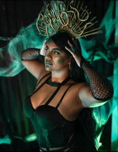 Kim_roussee Hallowe Bilde 3