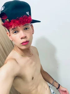 BIG_AVENGERS Red Boy ❤️‍🔥 Bilde 3