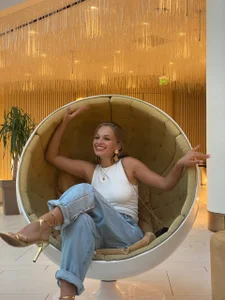 Zdjęcia LollaYang Public:  2