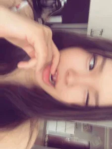 Public de arisumoon  4 photos