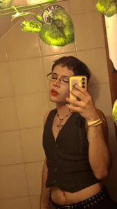 elio_rosexxx Public Pic 2