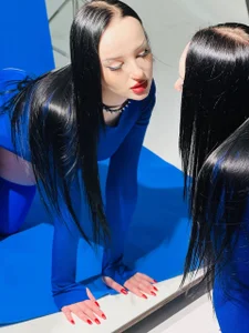 hot elf♡ ～('▽^人) de ElektraSunshine  2 Imagens