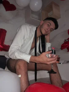 MrWilliseo Happy Valentine's Day !! Pic