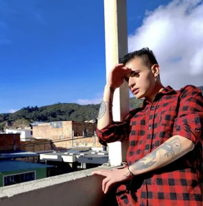 Axelcherry Public Pic 3