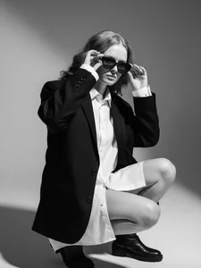 Zdjęcia ToyaPletz Blushing Steps: 