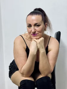 DianaMGG Taste of Sin Pic