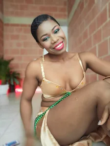 let_do_it Would you like to take a shower with me? Pic 4