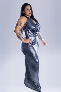 EmmaWalkerr_ Silver Pic