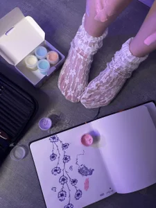 LanaLedger I'm an painter🎨 Pic 5