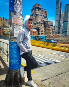 ethan_chloeee ethan ;) Εικόνα