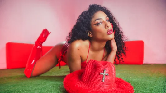 VioletXia_ Public Pic 4