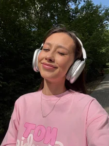 DeliaPesta funny photos صورة واحدة|DeliaPesta funny photos صورتان|DeliaPesta funny photos  2 صور|DeliaPesta funny photos  2 صورة