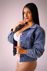 Julieta92_ Public Pic 4