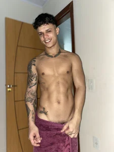 Public de Gust027  9 Imagens