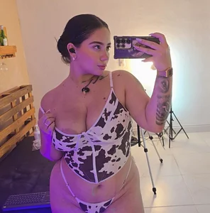 Morgan_Wright Too hot to stay still tonight 🍒🍑😍 Kuva 4