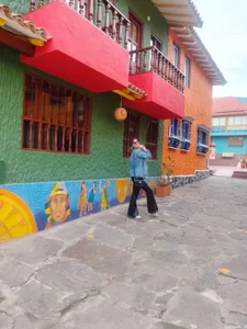 Chanelll_Taylorr_ One more day with me, traveling through Colombian peoples Foto 7