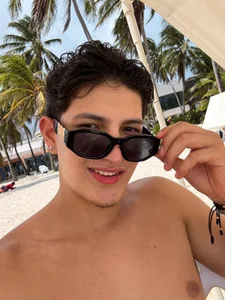 matteo_williams_ Hey don't be shy leave me a heart 💕 Fotka 4