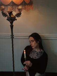 EvaCantonの🕯️の 2枚の写真