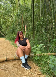 RILLEY_ALLEN: Outdoors 🌿🍂 ( 6 фото)