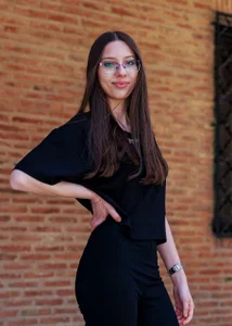 RavenBlisss Public Foto 4