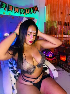 AlisonHoot69 ✨ Pic 5