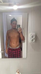 sagarin2025: Public ( 5 фото)