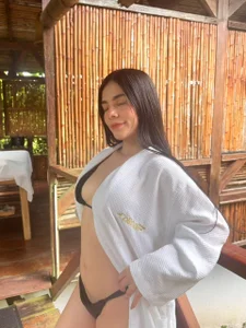 KataJenner spa day Poză 3