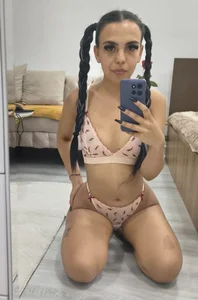 little sexy doll od MissLuna28  snímek