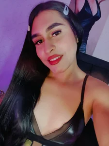 My pretty face and smile nice😄♥️✨ de Selena_fox7  2 Imagens