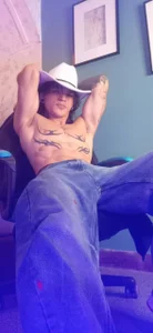 cowboy jumping od AlbertBernal69  5 snímek