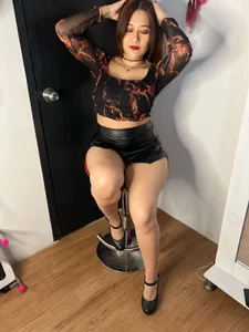 Aron_and_Queen_Annie Annie ;) Pic 3