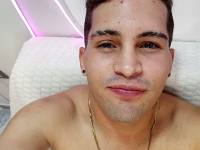 Tommy od brutal_dirty_sex  2 snímek