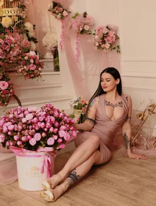 AmberDismond Me and flowers💐💐💐 Pic