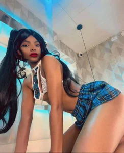 Sexy and wet school de BriannaRoses Foto 4