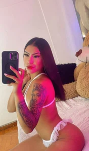 AishaKassandra hey Immagine 