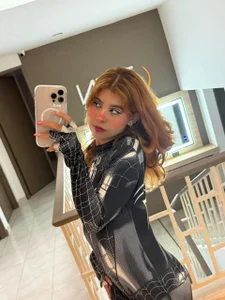 DahliaGrey 🕸️🕷️ Foto 4