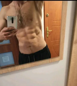 RomanPolend Public Poză