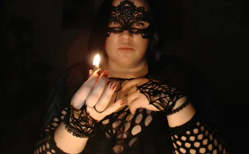 AlexSilk_Sudsのhallowen🎃の 5枚の写真