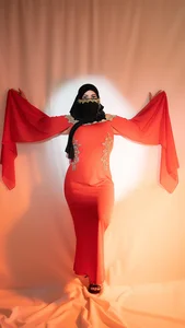 Amina_hafsa kullanıcısının red arab girl albümü -  2 fotoğraf