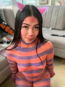 Ivanna_West 😈Cat de Cheshire 🐱💜 Immagine  2