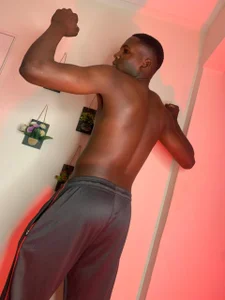 mike__glow Public Pic 4