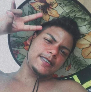 Mesquitaa de Mmkkjm  2 Imagens