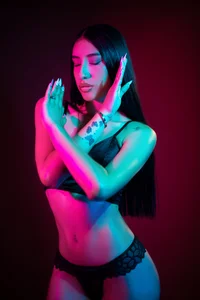 Natashasinclair ARTIST PICS Pic 3