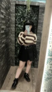 Public de Melody_Black_  2 Imagens