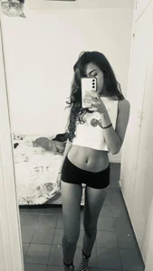 Public od Kristal-Ambar  snímek