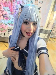 Alicebenettのspank my sexy bodyの 2枚の写真